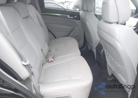 2015 Kia Sorento Lx z USA, uszkodzony, nr VIN 5XYKT4A61FG577018